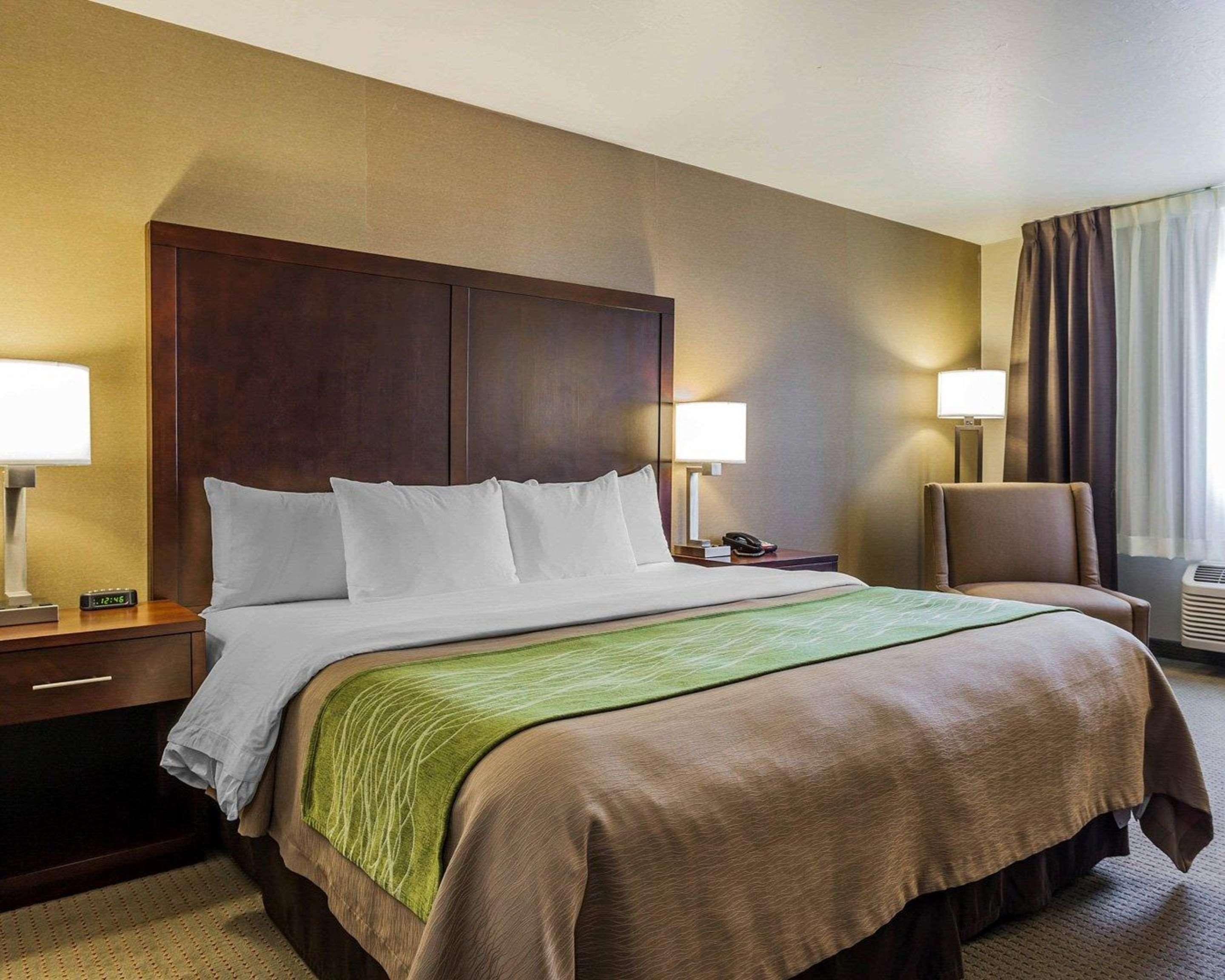 Comfort Inn Kent - Seattle Екстериор снимка