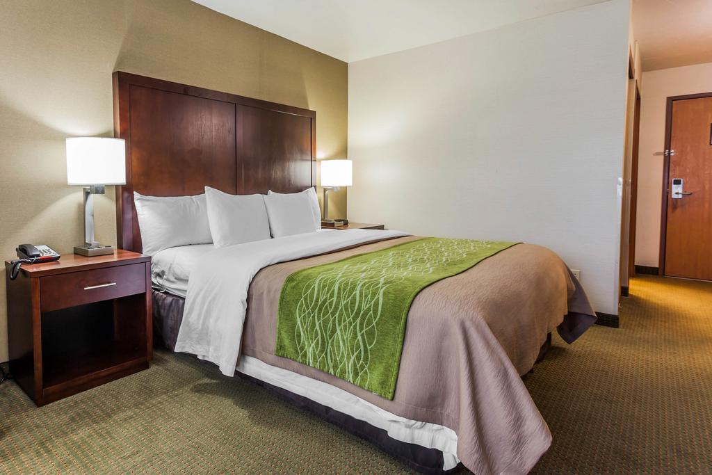 Comfort Inn Kent - Seattle Екстериор снимка
