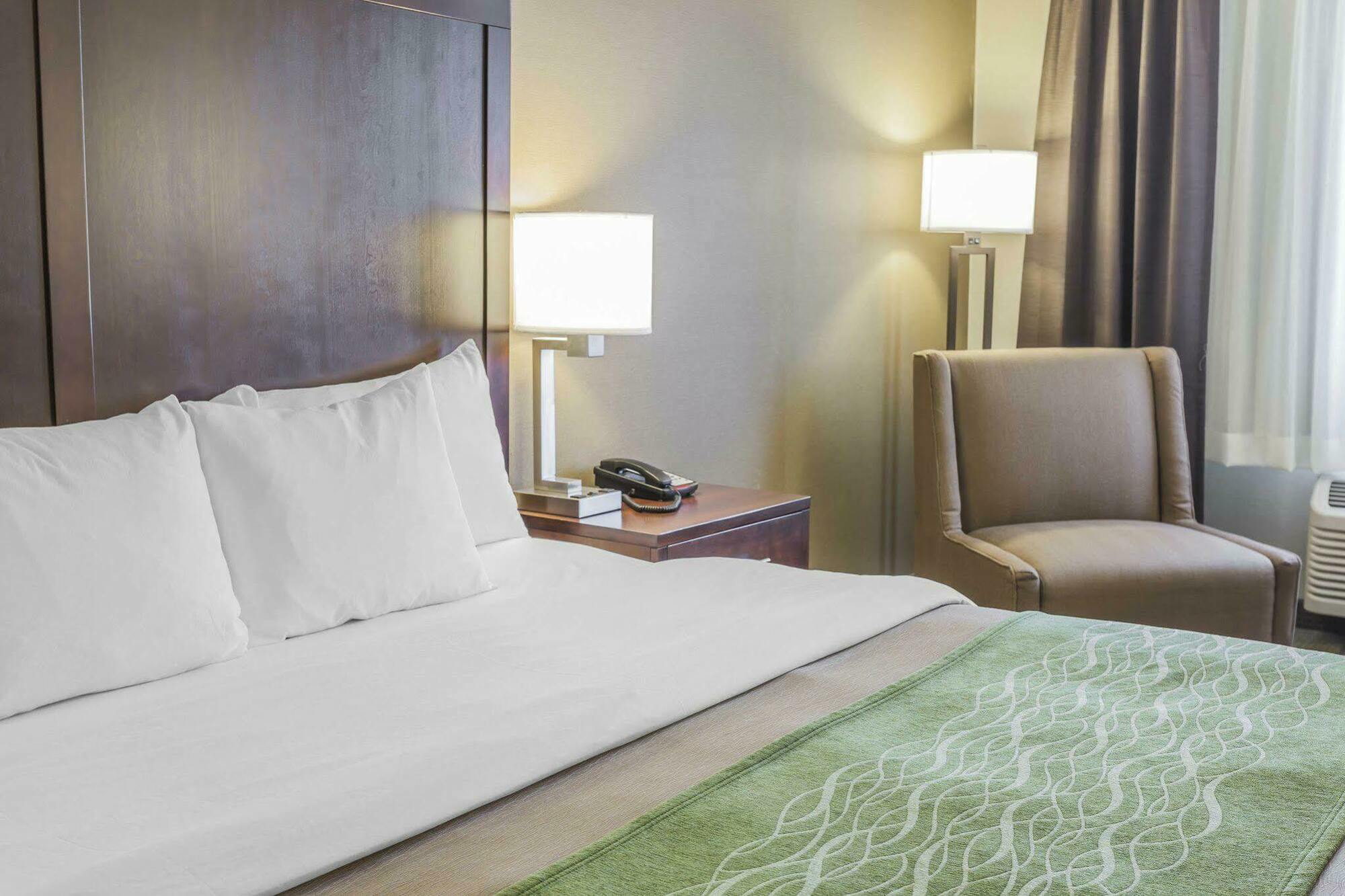 Comfort Inn Kent - Seattle Екстериор снимка